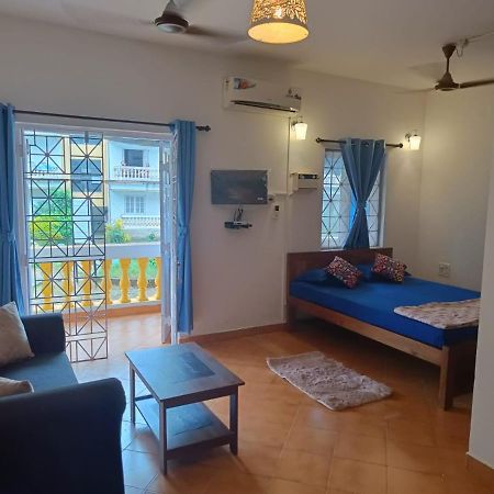 Contemporary Studio Apartment In Calangute, Goa Exterior foto